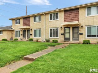 407 E Delwood St, Morton, IL 61550