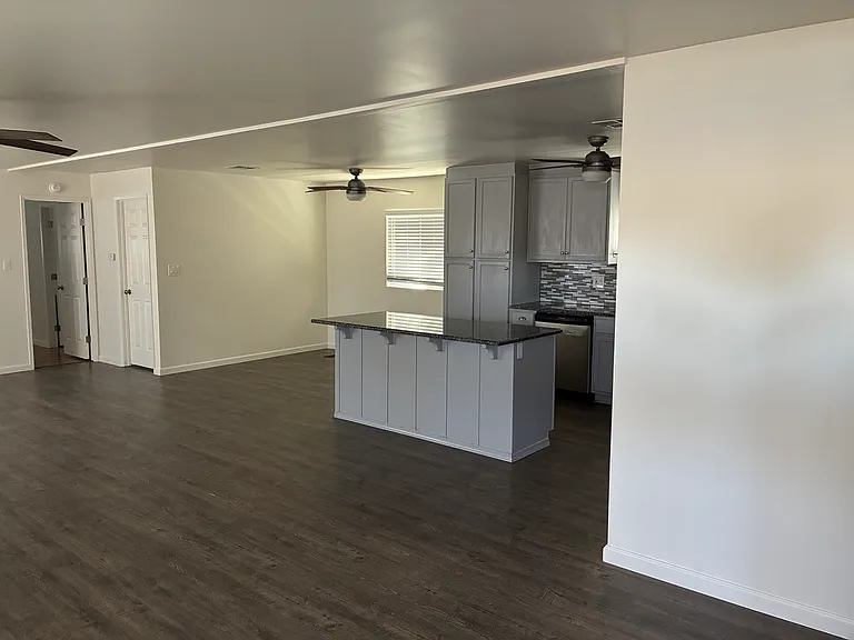 231 Chaparral Ln — Photo 7