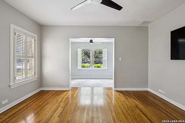 102 Nacogdoches Rd — Photo 25
