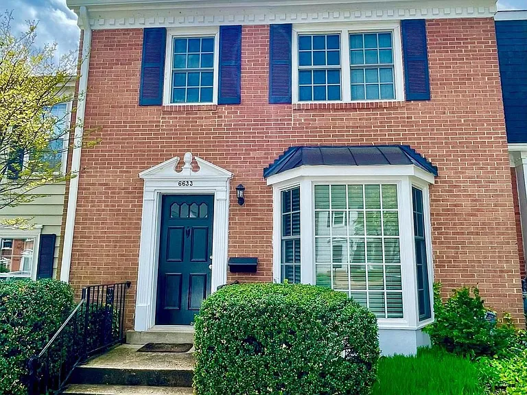 6633 McLean Ct — Photo 1