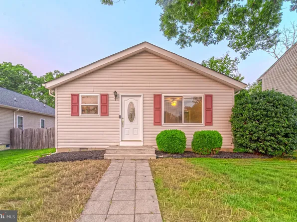 111 Hotchkiss St, Fredericksburg, VA 22408