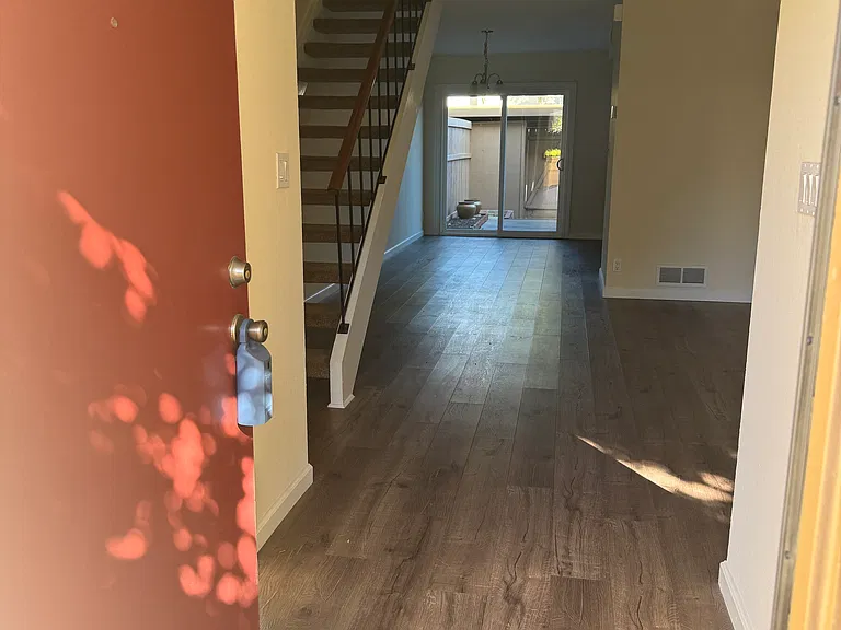 1836 Pomar Way — Photo 2