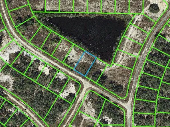 337 Rhythm Dr #8, Lake Placid, FL 33852