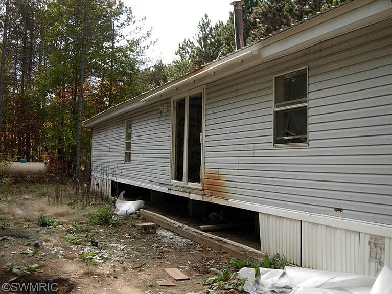 2nd image of 2222 N Osborn Ave
