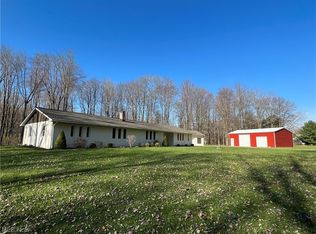 7279 Harmon Rd, Conneaut, OH 44030