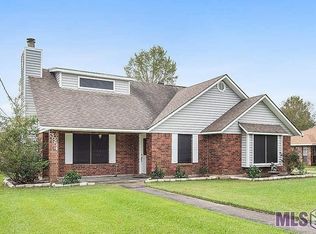 3354 Ash St, Zachary, LA 70791