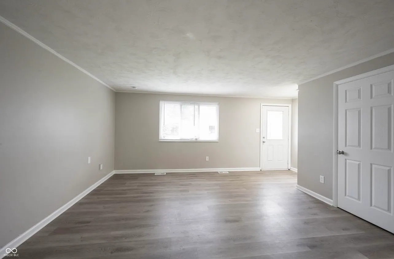 4 bed, 1440 sqft, $1,700 — Photo 3