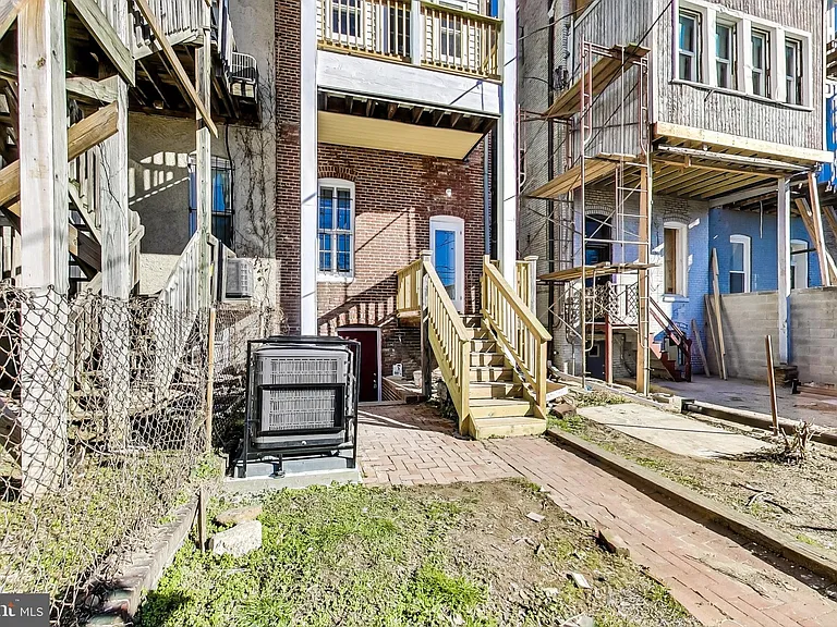 2312 Eutaw Pl #A — Photo 34
