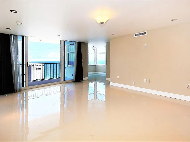 1360 S Ocean Blvd #2806 — Photo 4