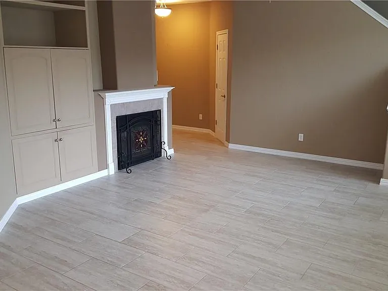 2100 Pipers Field Dr #46 — Photo 4