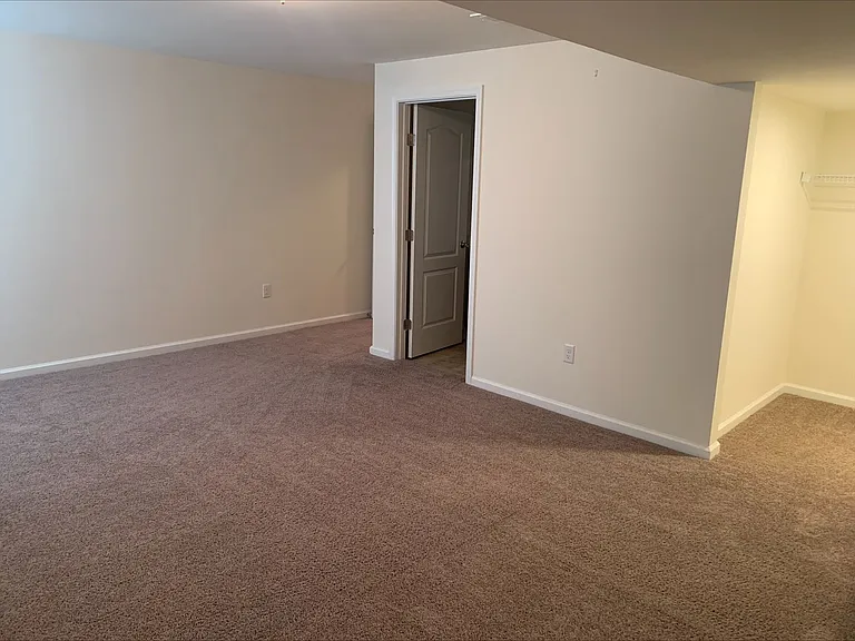 327 Tribbitt St — Photo 5