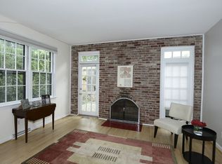 4040 Ellicott St NW, Washington, DC 20016