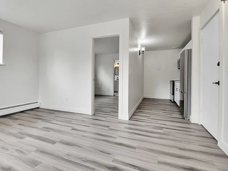 1732 Paris St — Photo 7