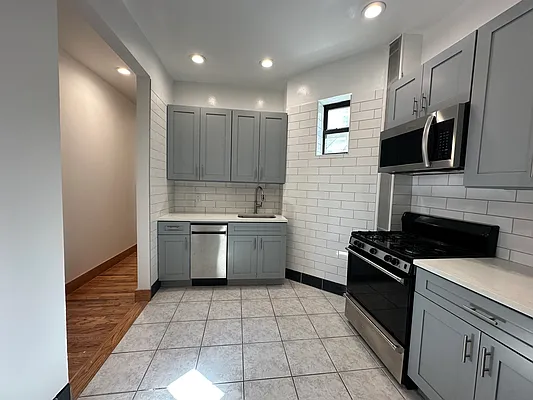 Rented by Ivy Haus Inc | media 11