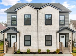 214 E Morelia Ave, Knoxville, TN 37917
