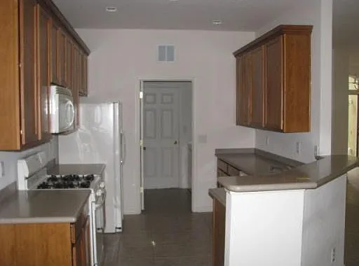 465 Victoria Hills Dr — Photo 10