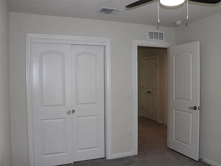13902 Ilex Dr — Photo 31
