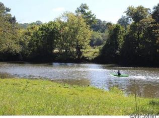 541 Glenn Bridge Rd, Arden, NC 28704