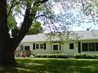 315 32nd St N, Springfield, MI 49037