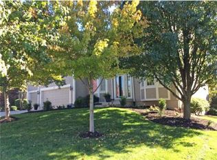 5853 W 145th St, Overland Park, KS 66223