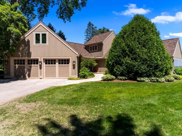 Fox Point Real Estate - Fox Point WI Homes For Sale | Zillow