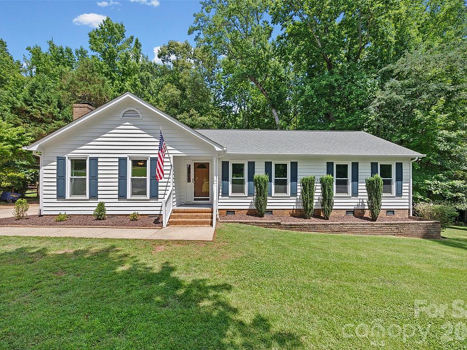 1st image of 988 Pleasant Ridge Rd #23