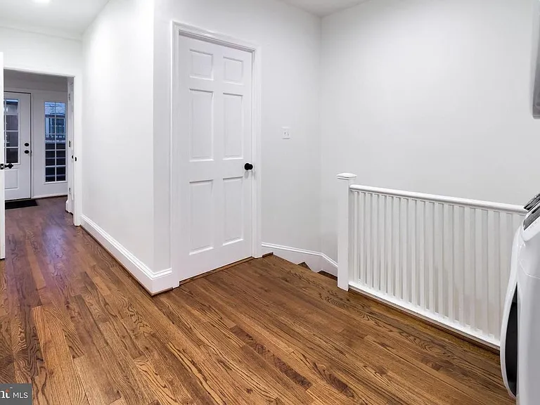 730 Newton Pl NW #1 — Photo 25