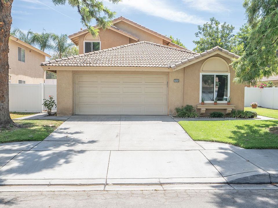 1st image of 7895 Valencia Ct