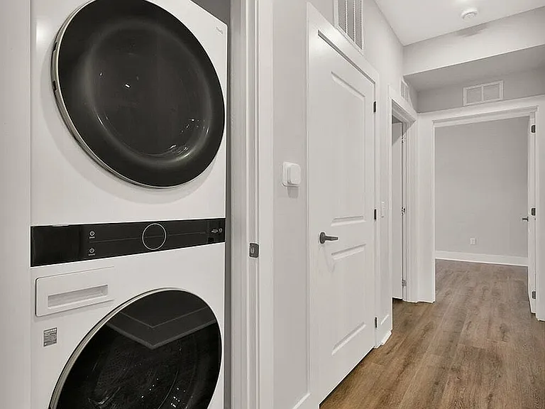 Pointe Grand Apartments Full Size Washer Dryer