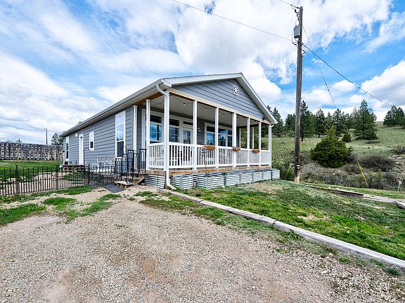 2nd image of 8 Bessler Rd