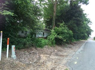 406 Burke Rd, Lake Charles, LA 70611