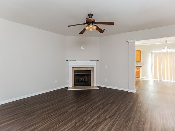 4th image of 2044 Lakeshore Overlook Dr NW