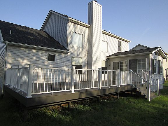 2nd image of 1426 Glenoak Dr