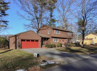 17 Garrison Rd, Salem, NH 03079
