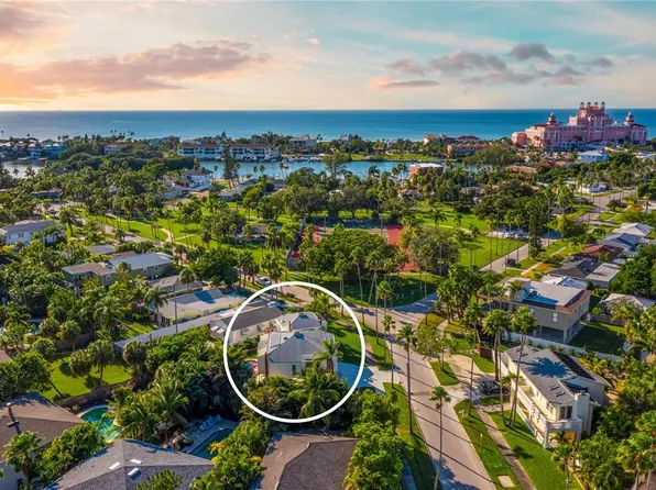 3250 E De Bazan Ave, Saint Pete Beach, FL 33706