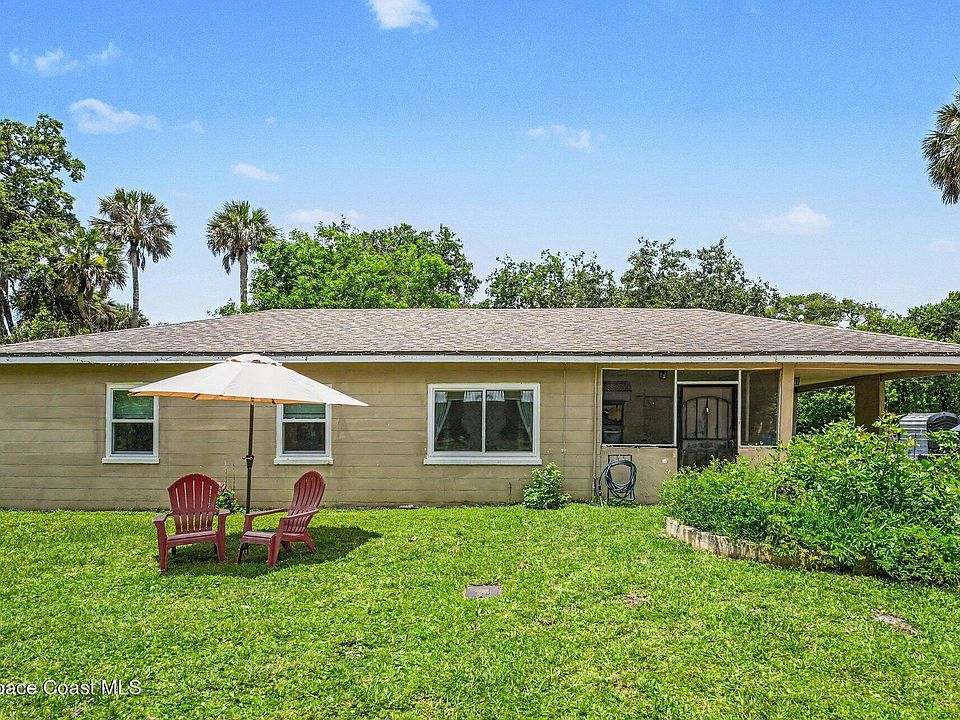 1st image of 209 Plumosa Dr