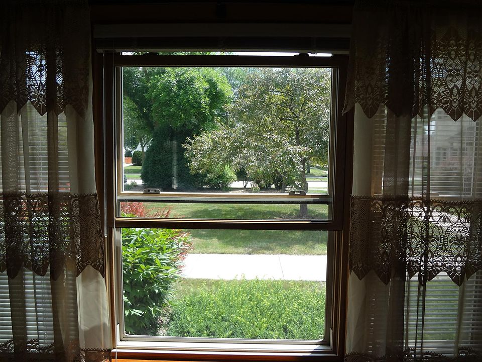 1st image of 4913 N Santa Monica Blvd #4913