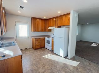 1514 Hollyhock Dr #A-D, Medford, OR 97504