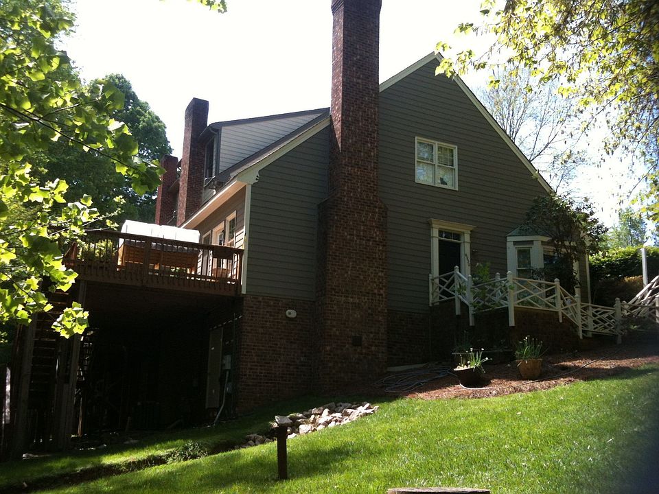 2nd image of 6824 Gloucester Rd