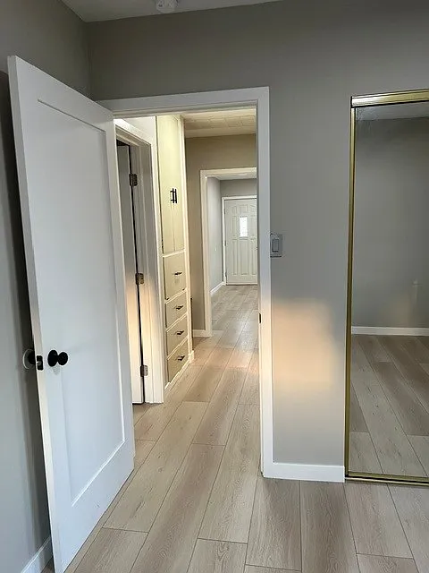 2 bed, 900 sqft, $2,975 — Photo 2