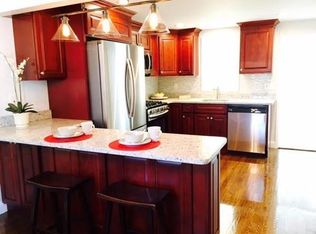 9 Lawton St, Hyde Park, MA 02136