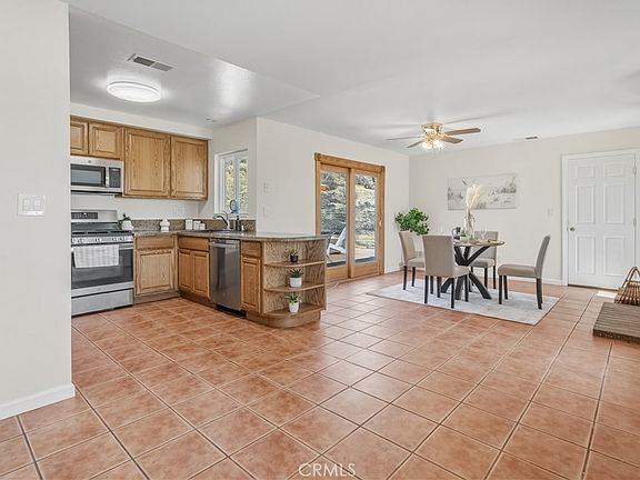 5th image of 7800 Lippizan Dr