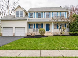 33 Heman St, Edison, NJ 08837