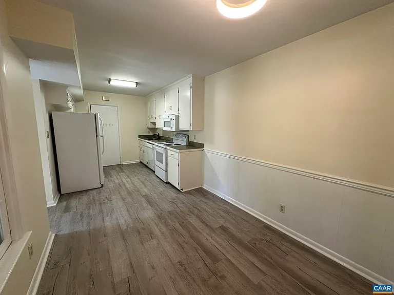 1724 Solomon Rd #B — Photo 6