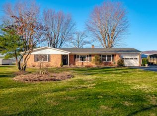 9380 Community Center Rd, Bridgewater, VA 22812