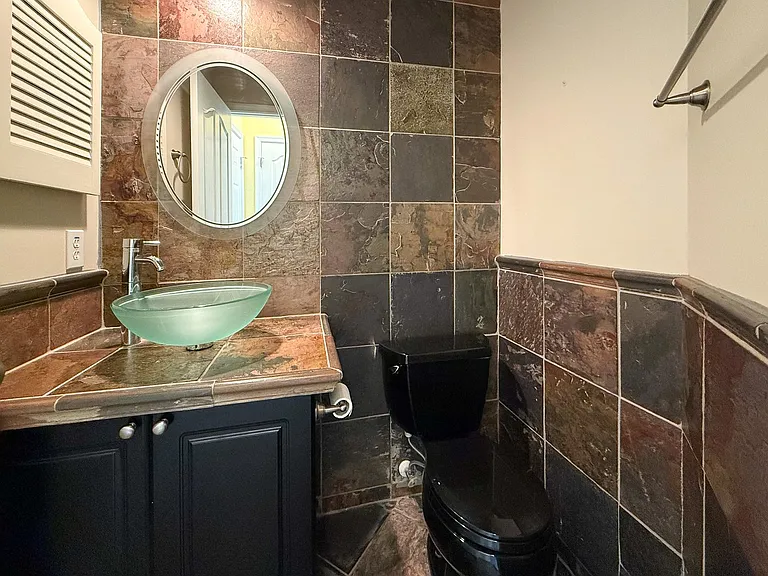 1836 Kensal Green Dr — Photo 22