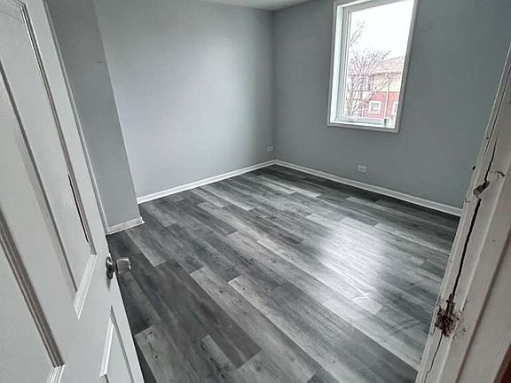 2nd image of 7 Division St APT 1B