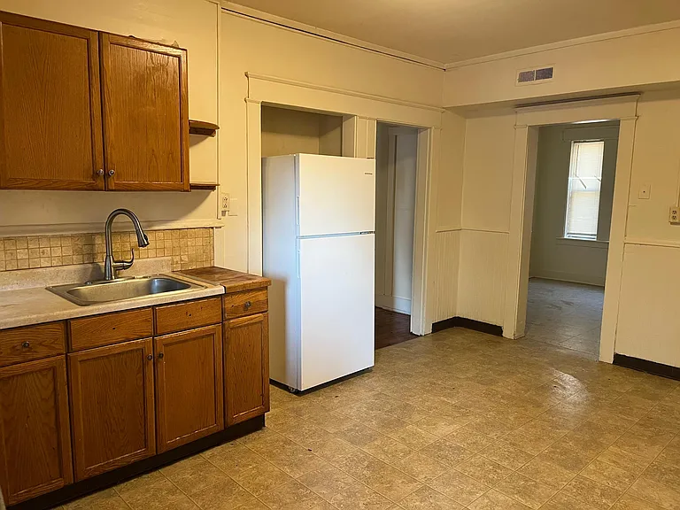 78 Hawkins St #2 — Photo 7