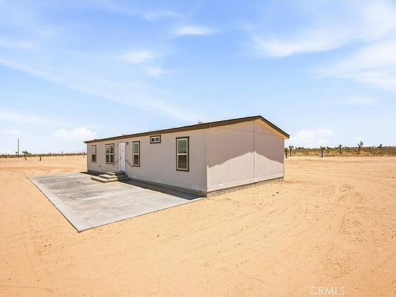 3rd image of 7625 Luna Rd