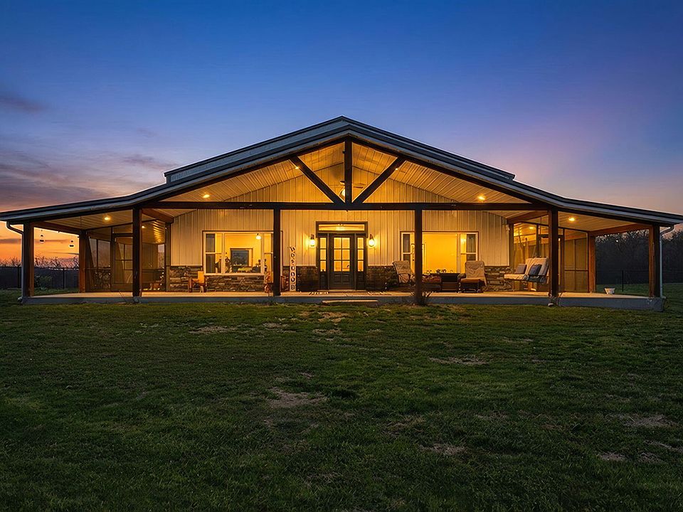 1st image of 309 E 380th Road